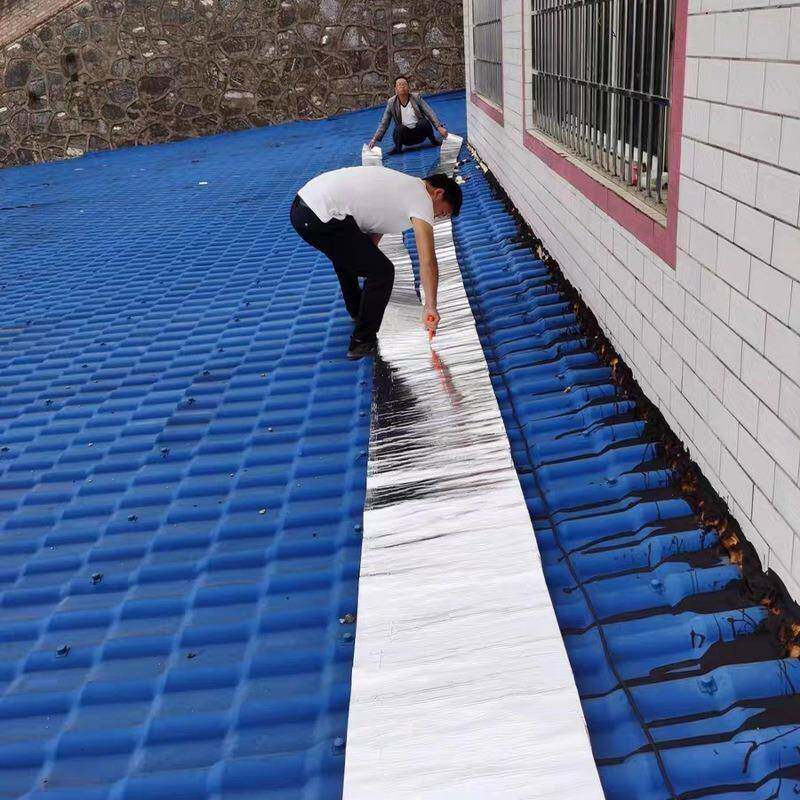 彩钢瓦雨粘防材水卷材金属屋顶翻新补QZV漏铁皮自防防水料