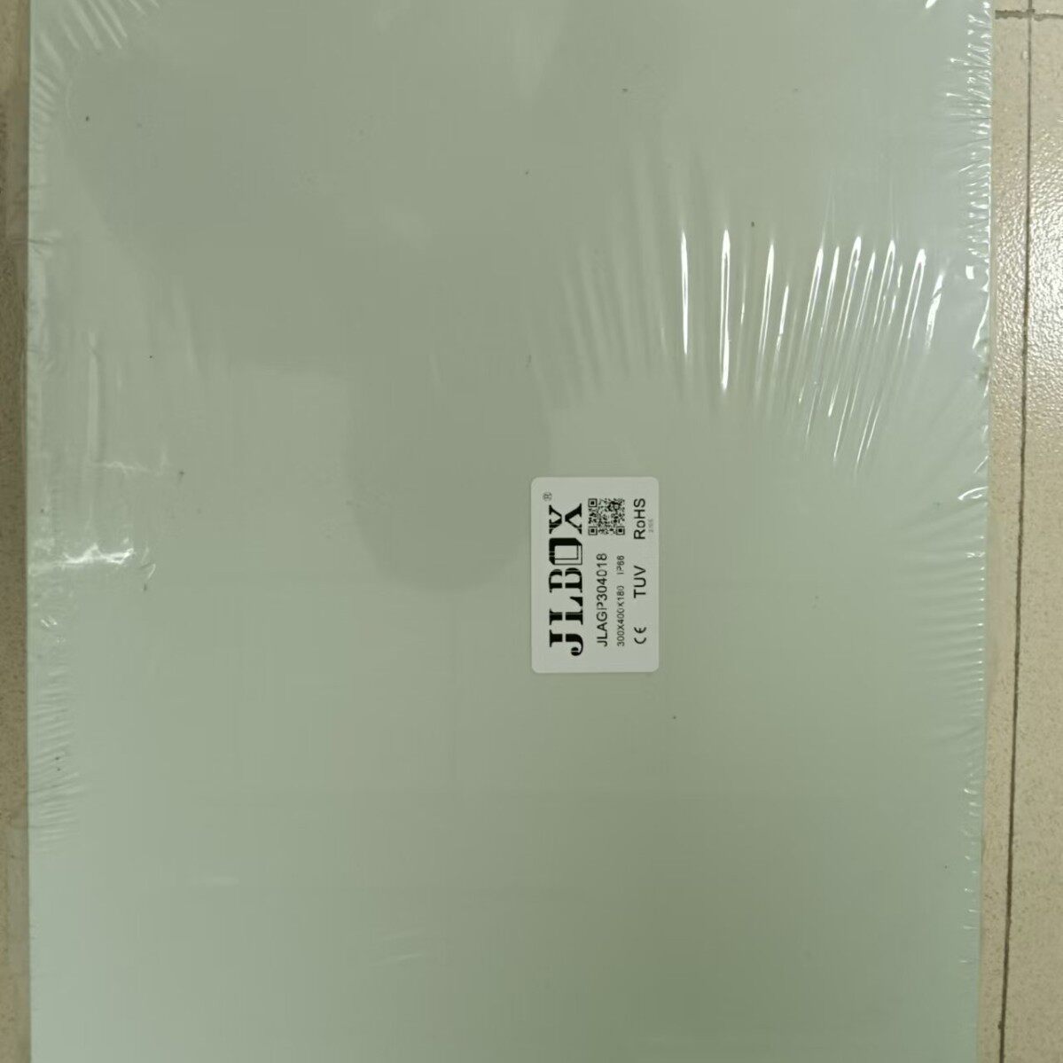健龙-塑料箱JL-AGP-304018