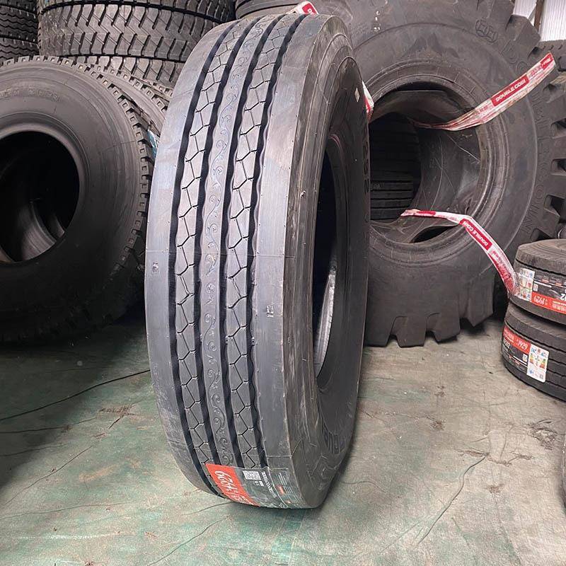 花卡客车轮胎12RR22.5轮胎800R29轮2纹全钢丝真空卡客车胎