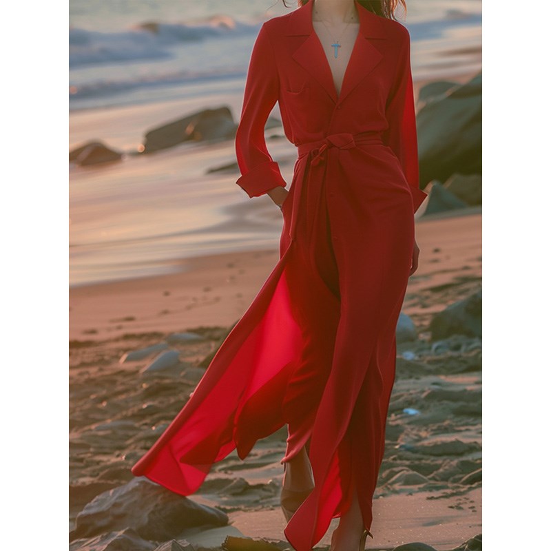 红色法式V领连衣裙女秋季2024新款长袖系带收腰a字海边度假裙子