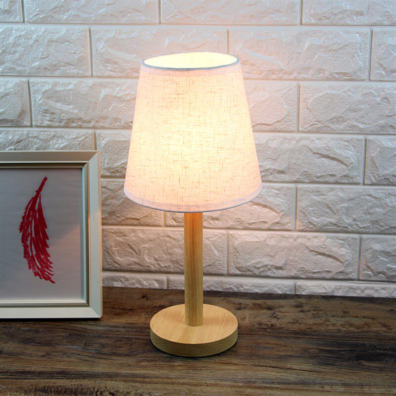 简约卧室时尚个性婚房木制小台灯温馨装饰调光节能台灯床头小夜灯