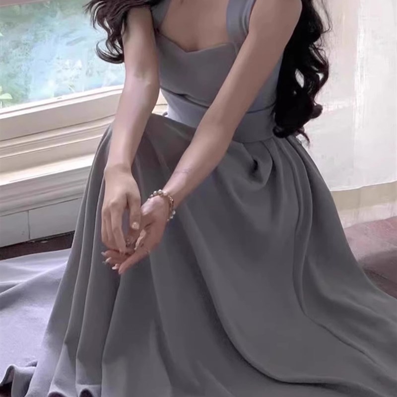 法式礼服裙轻奢小众高端修身温柔风连衣裙长款名媛日常小礼裙气质