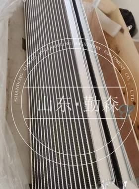 装载机WA470-6 水箱中冷器 421-03-44030 421-03-04110