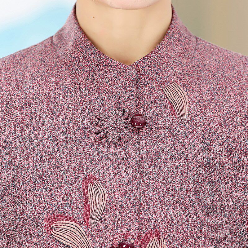 中老年人女装春装奶奶装大码洋气外套妈妈装秋季开衫老太太上衣服