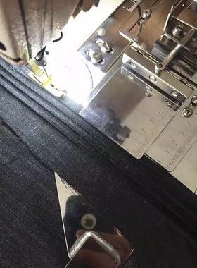 可调多功能平车打褶器打条器打皱装置打折器F533拉筒缝纫机打条器