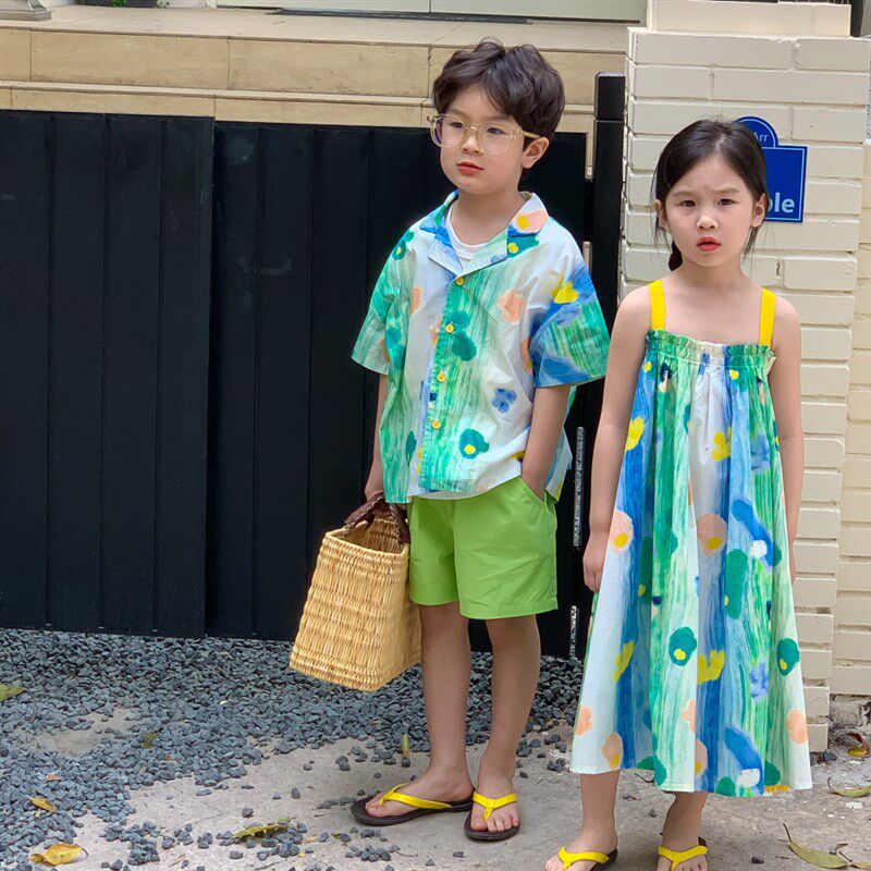 儿童兄妹装2024夏男女童水墨画吊带裙男童翻领短袖衬衫海边连衣裙