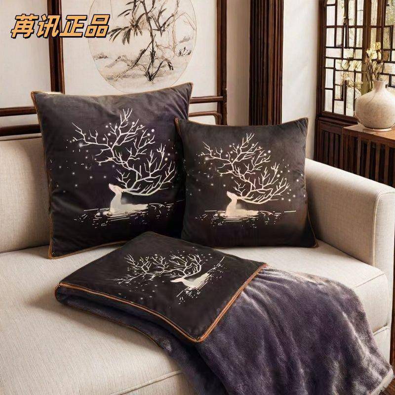 抱枕两用二合一被公室宿舍午休午子睡厂家直供枕头毛毯车内睡觉被