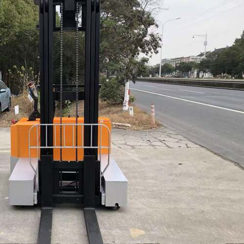 电动侧向前移叉车5211.吨5吨23吨堆高车横向行小走米窄向6通道堆