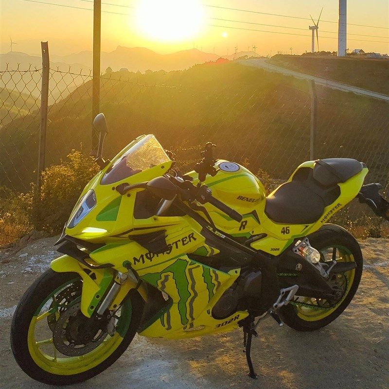 适用于贝纳利飓风302R/252R全车改装版画贴纸车身防水拉花保护膜