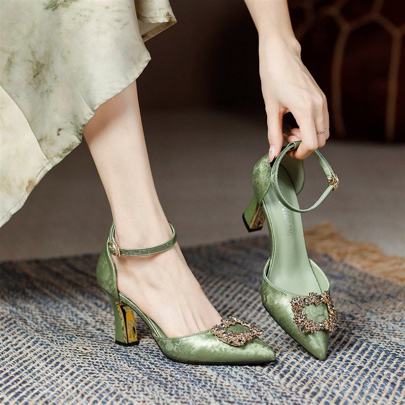 新中式国风粗跟水钻高跟鞋女2025春秋新款真皮尖头中空一字带凉鞋,女鞋,时装凉鞋,淘宝优惠券,粉丝福利购,淘宝优惠卷