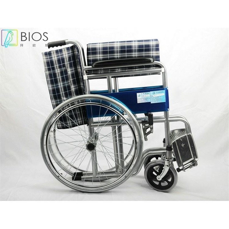 不锈钢手动大轮轮椅老年人轻便折叠瘫痪残疾人便携手推多功能轮椅