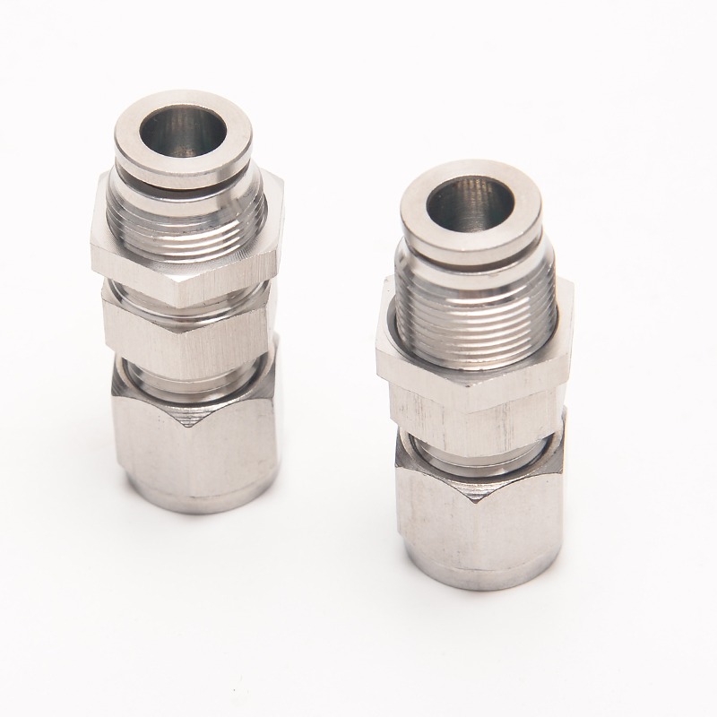 不锈钢卡套快插穿板直通PK隔板直通快速接头异径硬管软管快速转换