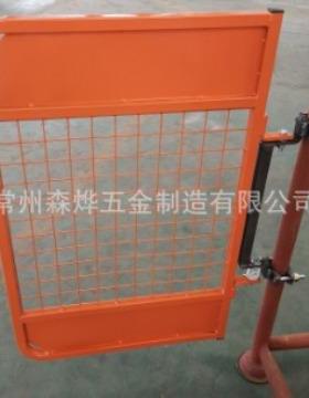 厂家脚手门入口自闭式安全楼NHX梯通架道工业安全门