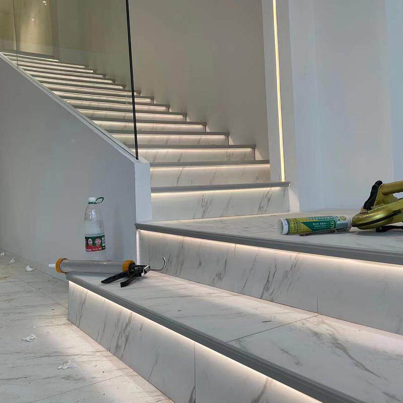 步楼梯灯踏步暗装压瓷砖地SCP-AN8板边收收口条发光梯带感灯应台