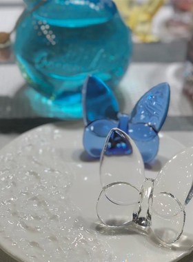 北欧简约浪漫幻彩翩翩幸运水晶蝴蝶摆件桌面饰品酒柜玄关家居礼物
