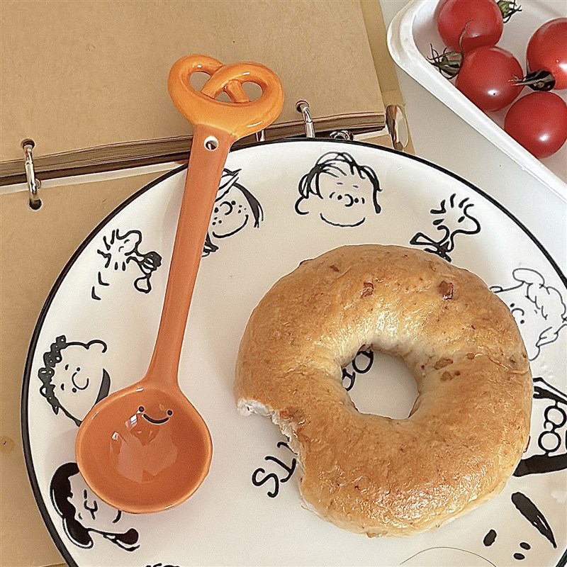 面包勺子陶瓷长柄汤匙可爱创意调羹儿童饭勺甜品勺家用个人小勺子