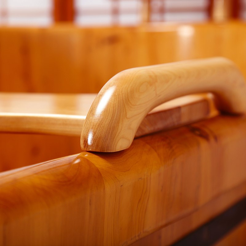 云里浪泡澡木桶成人沐浴木桶木质实木扶手浴缸保温柏木圆边浴桶