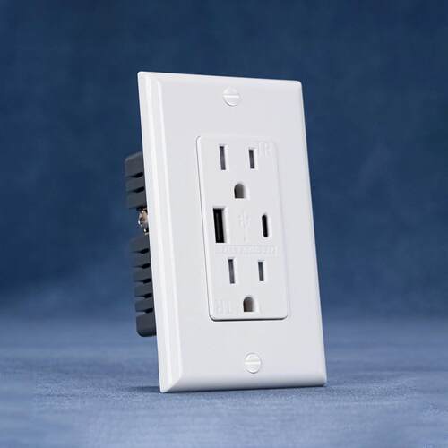 北美认证AC125V 1/20A美标USBType-a/Type-c高功率端口