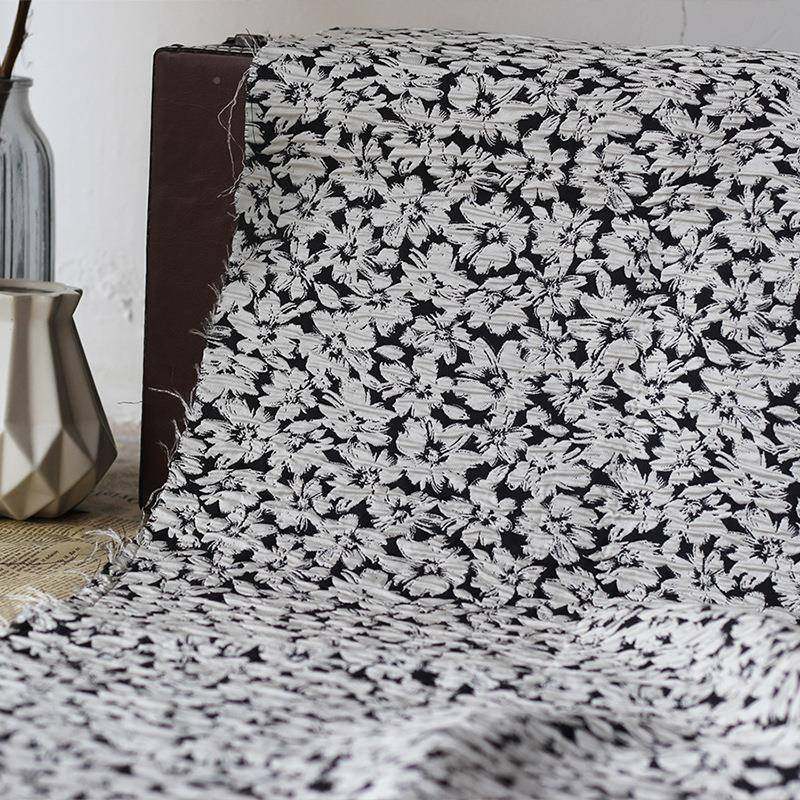 色织浮雕花树皱黑白皮提花面料立体波纹肌理JJ2794提鞋箱包服简约,居家布艺,海绵垫/布料/面料/手工diy,淘宝优惠券,粉丝福利购,淘宝优惠卷