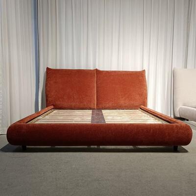 GHH66奶油风设计花瓣床雪尼尔功能羽软婚靠包主卧室庆网绒红款双