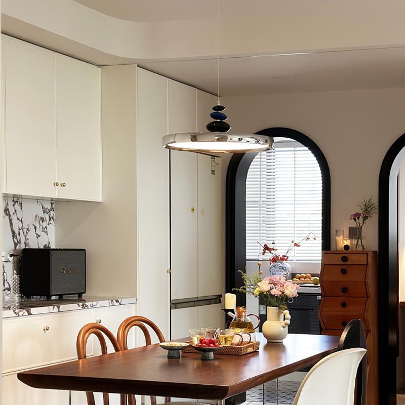 中灯古风飞碟饭厅吊护M豆吊意式极简吧台餐桌北欧全光谱眼CH-31岛