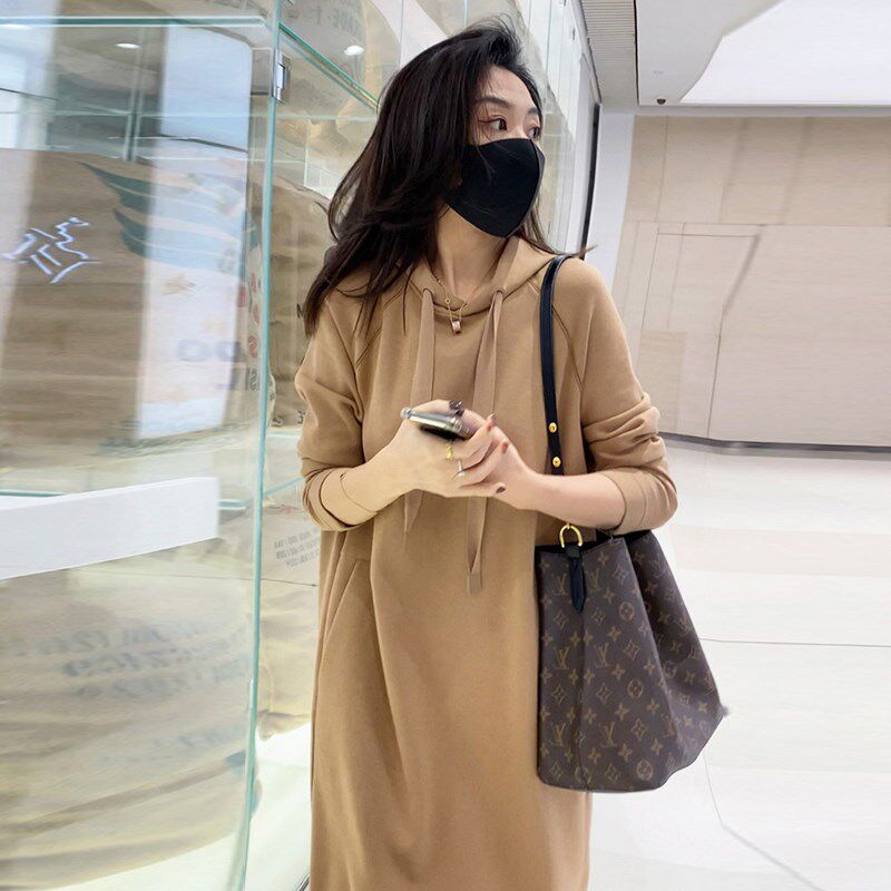 法式时尚哺乳装气质连帽卫衣秋冬季外出连衣裙女产后喂奶衣辣妈款