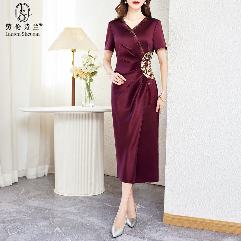 高端喜妈妈婚宴装2025新款年轻婆婆晚礼服结婚高贵洋气高级感轻奢