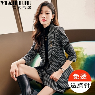 套装 西服短裤 今年流行春 外套女秋冬高级感休闲2023新款 小个子西装