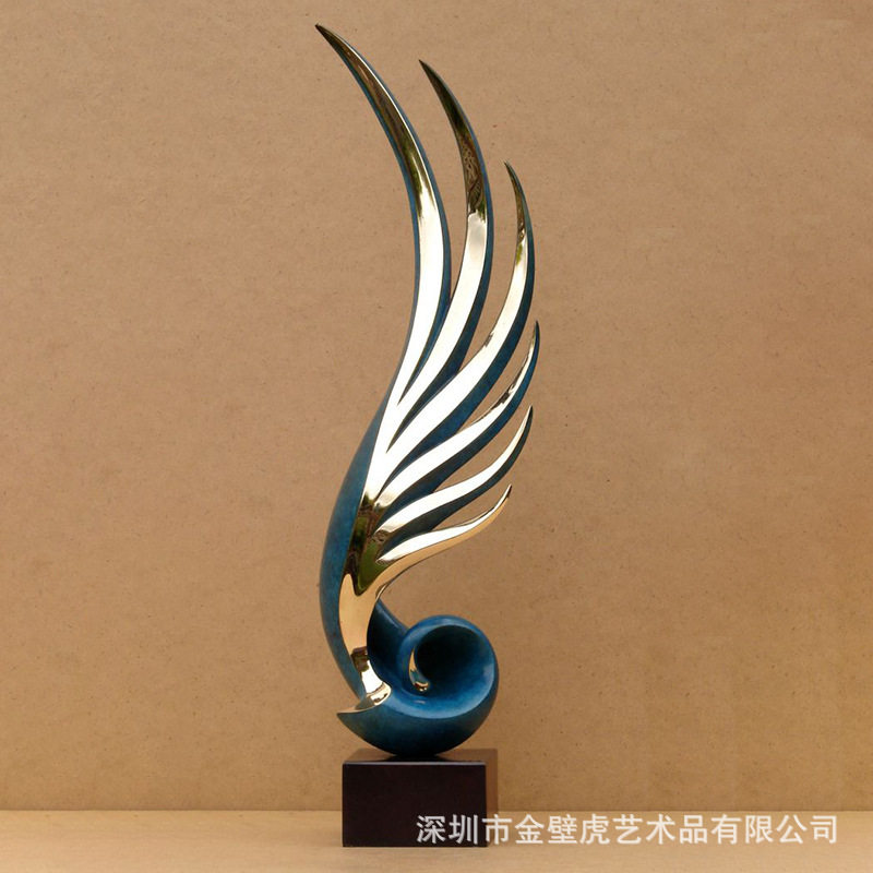 现代抽象孔雀树脂飘带雕塑摆件