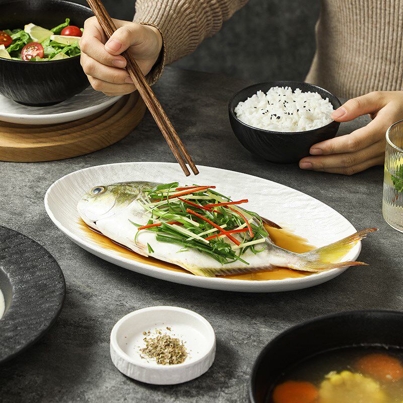 陶瓷蒸鱼盘家用餐厅新款鱼盘椭圆形岩纹高级感创意盘子烤箱用盘子