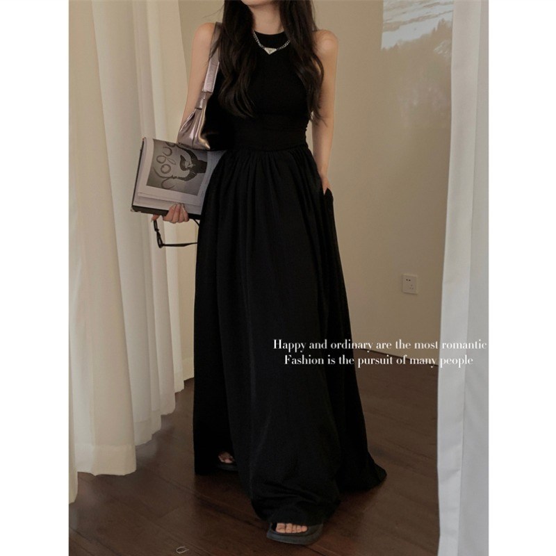 法式高级感气质无袖连衣裙女装春夏2023新款收腰显瘦小众背心长裙