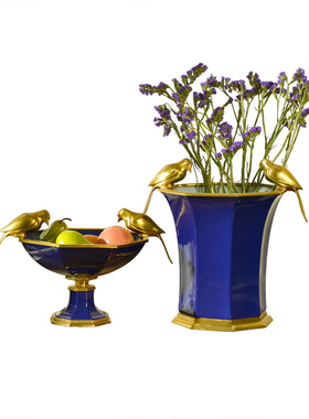 欧式创意陶瓷配铜宝蓝色家居饰品花插美式客厅电视柜玄关果盘摆件