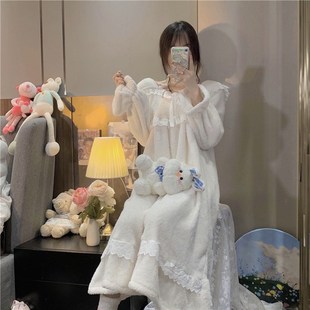 冬季女款长款睡裙家居服公主风秋冬加绒加厚睡袍冬款睡衣女珊瑚绒