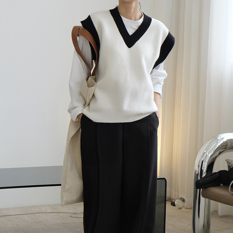 2024春新品韩国V领针织马甲简约撞色马夹背心宽松显瘦上衣女潮