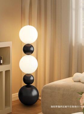 网红落地轻灯客厅沙SAQ旁边墙角设计师中发古奢家圆球葫芦立式台
