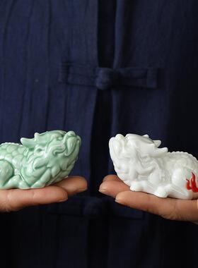 可爱中风陶瓷麒麟XIA招财摆件德化白瓷艺兽中式国工瑞客厅办公室