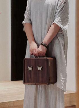 实木质首饰盒YJH9-27收纳盒轻奢致新中黄金式珠核宝桃木首饰精盒