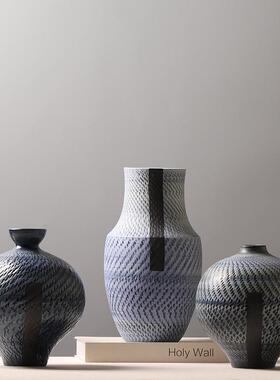 简约现代EFM陶瓷花瓶跳装刀创意插蓝花饰品客厅博古架展示柜件摆