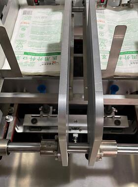 厂家直销梳子给袋机粘毛TY-200卷据粘贴毛器数电药膏清凉贴自动线