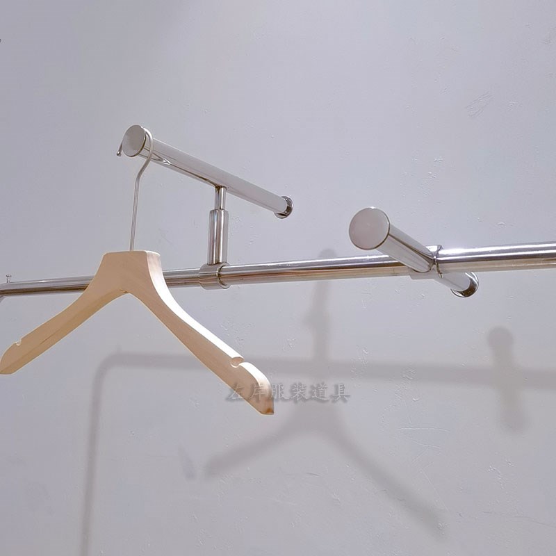 服装店正挂钩正挂杆配件卡扣不锈钢正面服装展示架可活动点挂衣杆