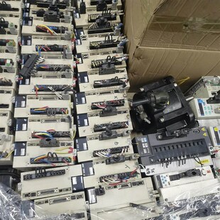 功能包 拆机 安川驱动器SGD7S 7R6A00A002