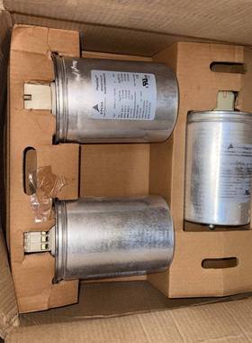 B25667B5966A375 EPCOS电力电容 MKK525-d-8.3-01 525v 3x32.1uf