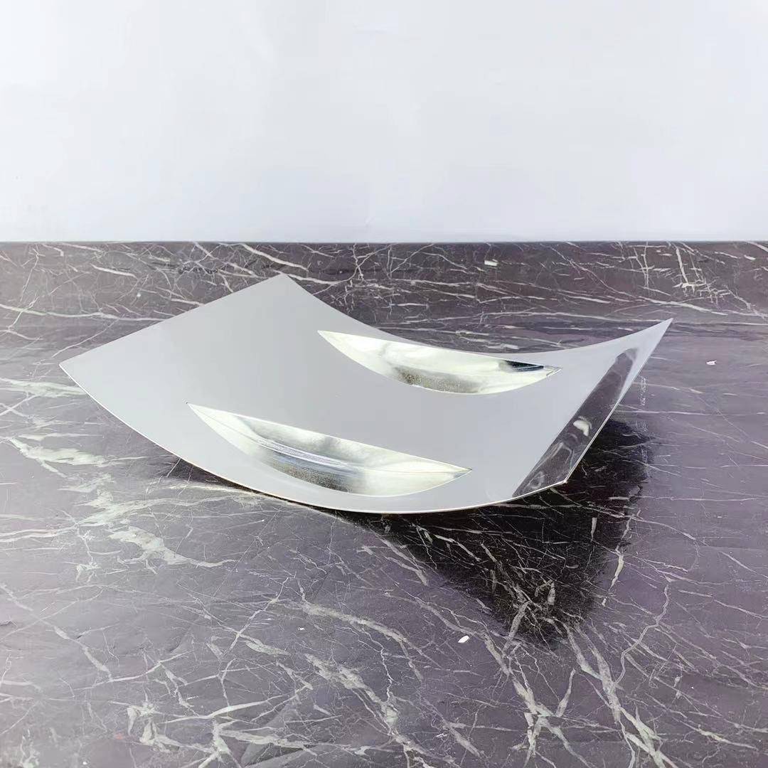 现代不锈钢几何卷边船型镜面托盘果盘摆件样板房售楼处软装饰品