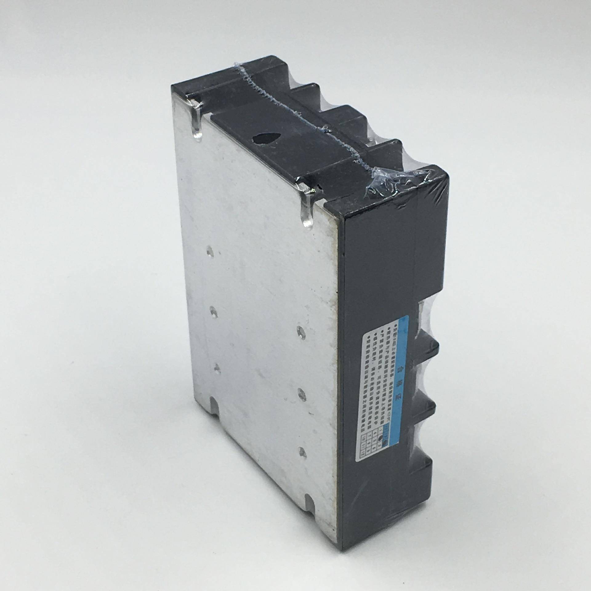 高L品质CION5V207制三相正反转固态继电器控HHG1F-3/005F384-0Z