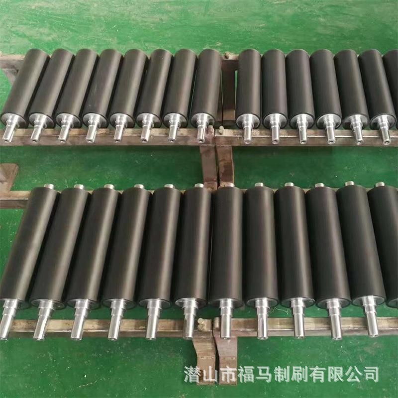 橡弯辊套胶包胶滚辊筒丁外胶胶44辊筒无动力托腈橡胶输送机聚氨酯