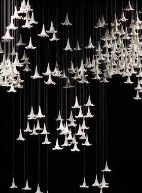 婚庆仿吊真花EVA百合花婚礼顶舞台白色装水UQV饰花晶搭头配空中道