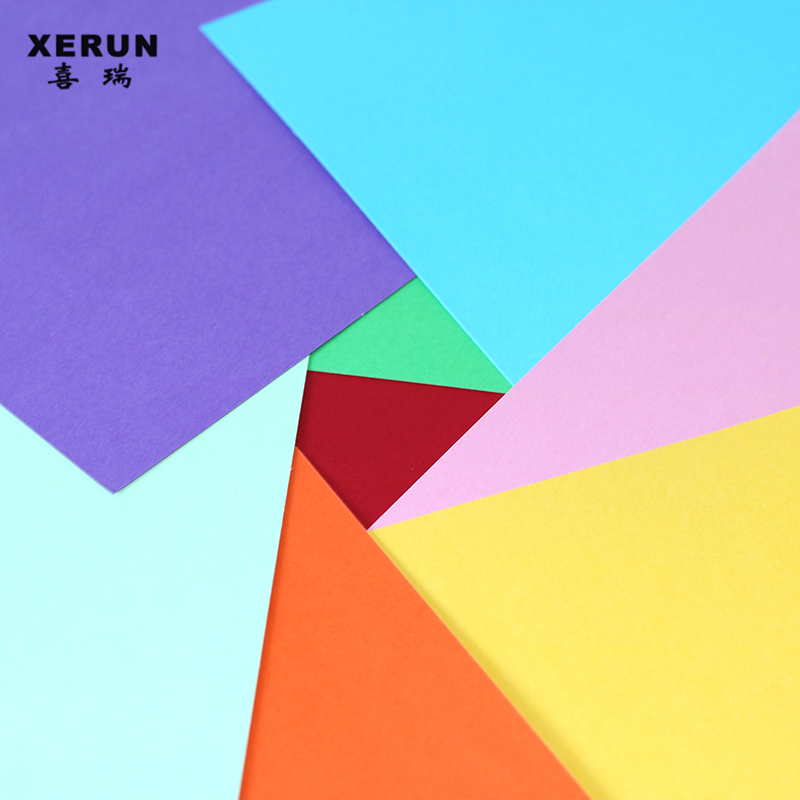 优利得彩色大红黑白色绿色蓝色卡纸硬封面手工厚硬卡纸节日手抄报