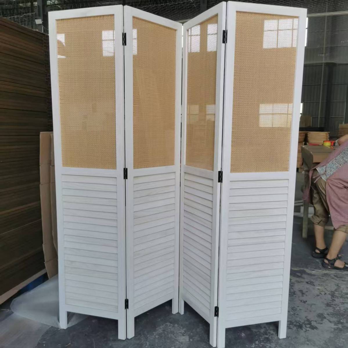 办公室移动屏风木制百叶屏风做旧装饰折叠隔断时尚客厅服装店折屏