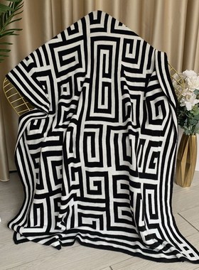 办公室毛线针织毯子沙发盖毯床尾巾搭毯样板房搭巾蓝色黑色回形纹