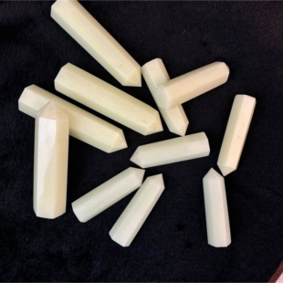 天然紫云母水晶柱公斤货源直供白紫粉黄水晶消磁风水摆件家居